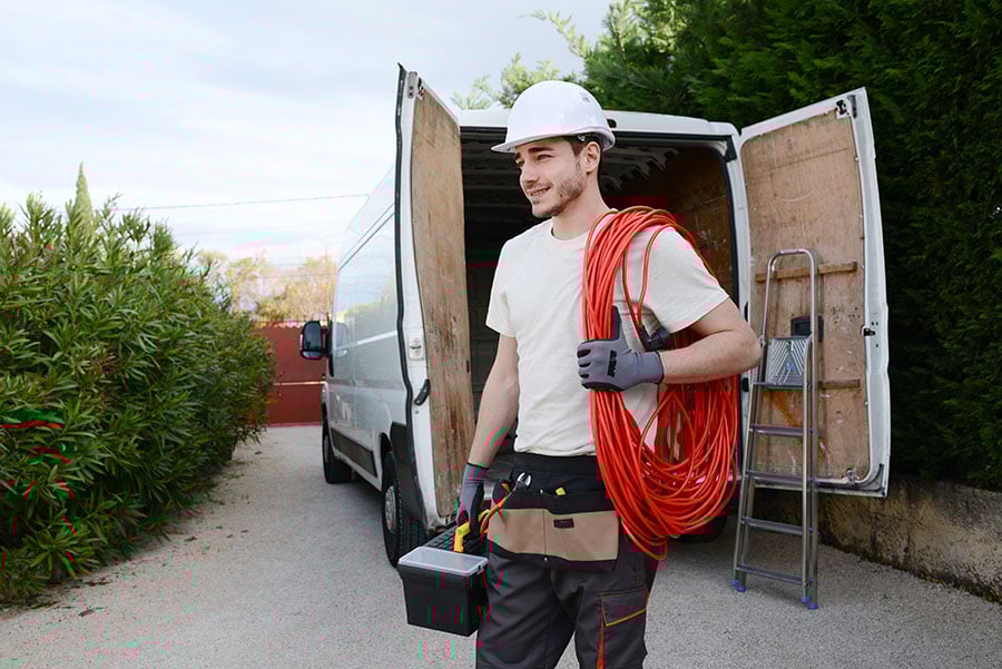 Field-worker-with-vehicle_lowres